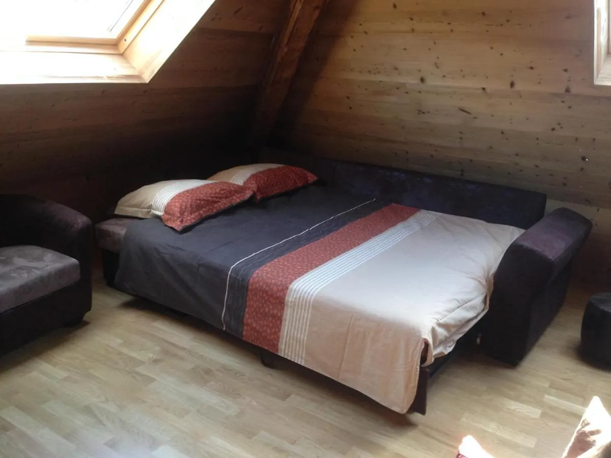 Les Combles - Saint Etienne De Cuines Apartment 0*, Saint-Etienne-de-Cuines France